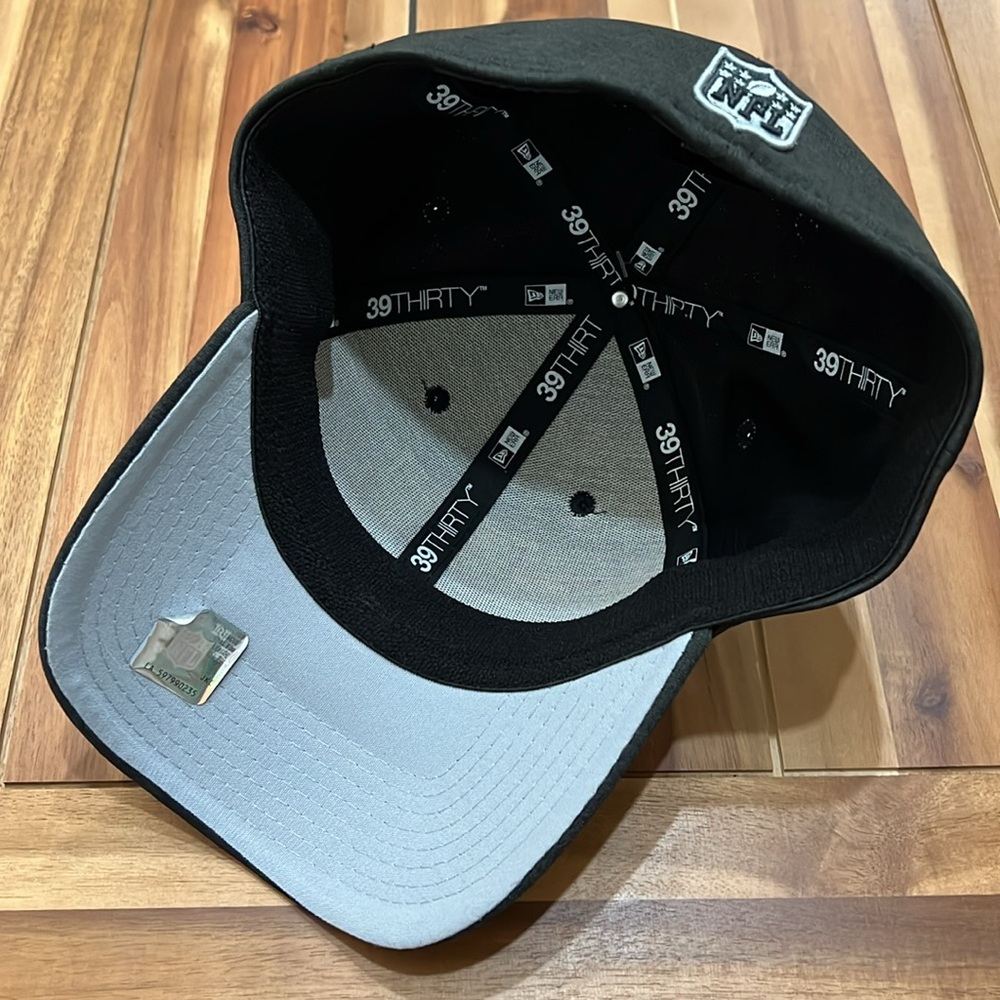 Raiders hat - Picture 5 of 5